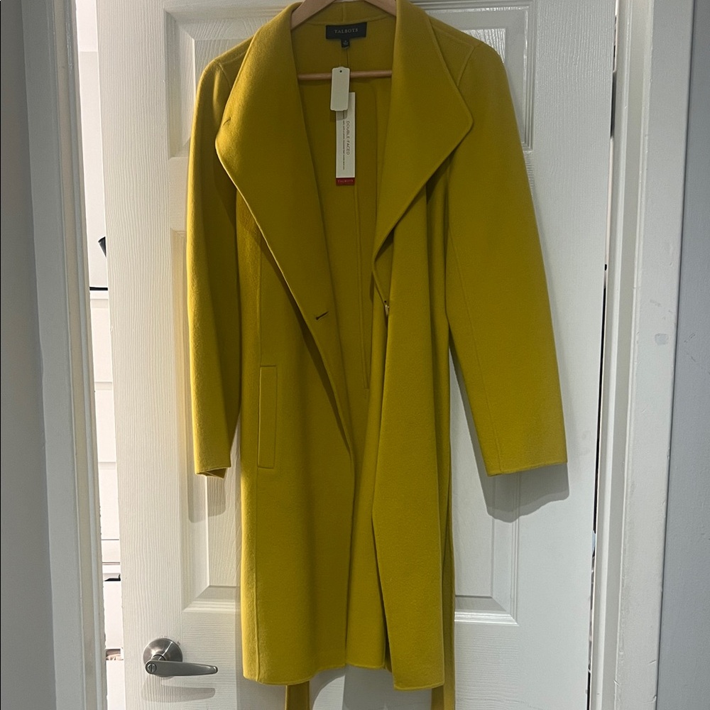 Yellow/Mustard Coat